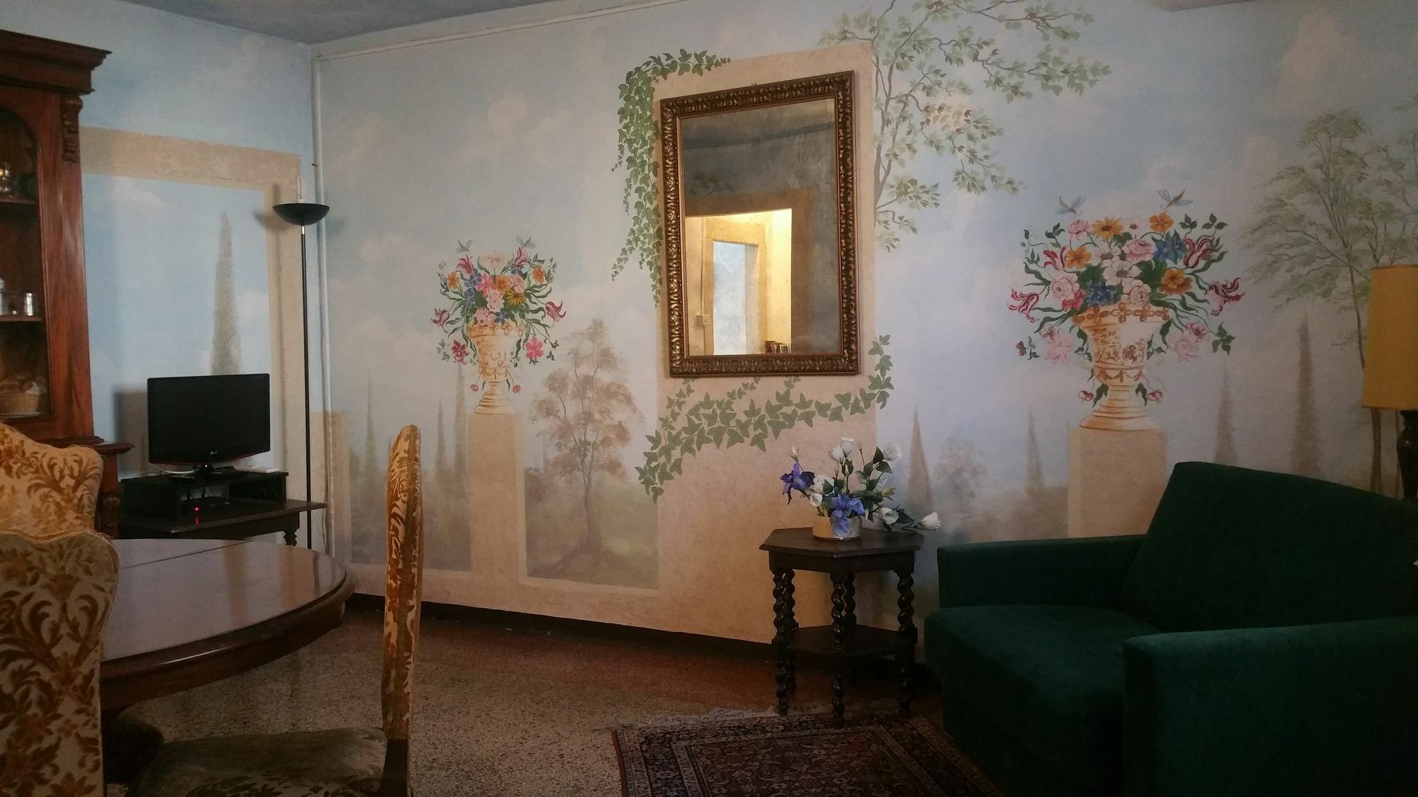 Palazzo Camozzini Apartments Verona Exterior photo